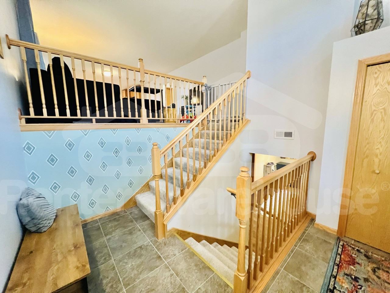 270 Annapolis St E - Photo 2 of 10