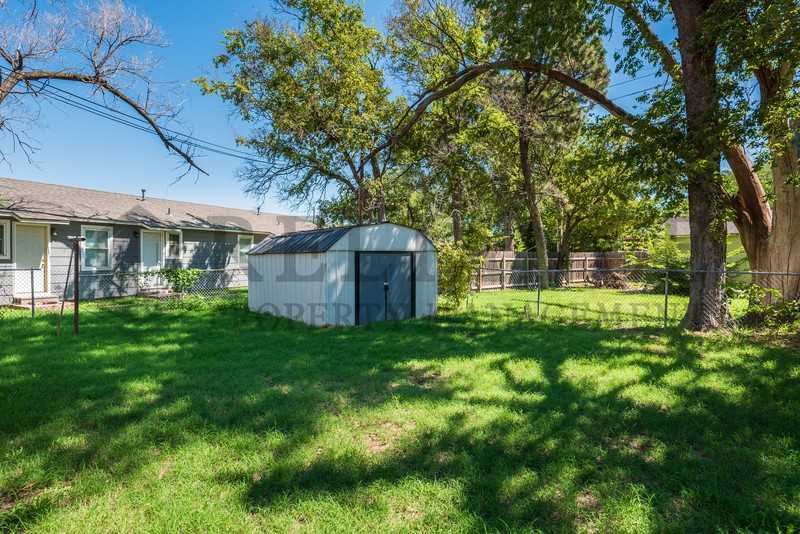 1334 S Dodge Ave - Photo 2 of 18