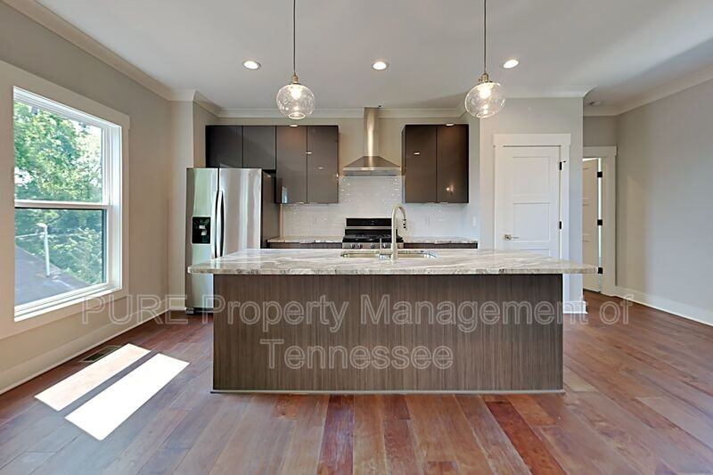 2713 Torbett St #B
