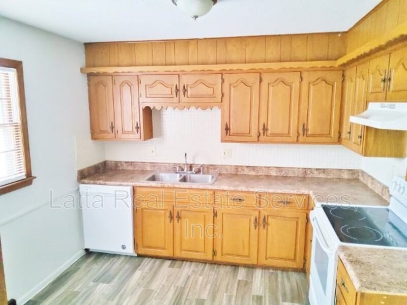 824 Northwest 15th Street - Photo 6 of 11