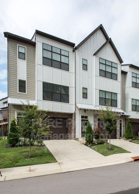 208 Stonecrest Cir - Photo 2 of 28