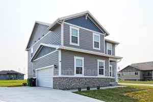 featured image of 2302 Sw 23rd St