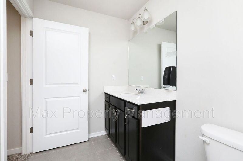 2302 Sw 23rd St - Photo 5 of 38