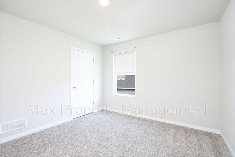 2302 Sw 23rd St - Photo 7 of 38