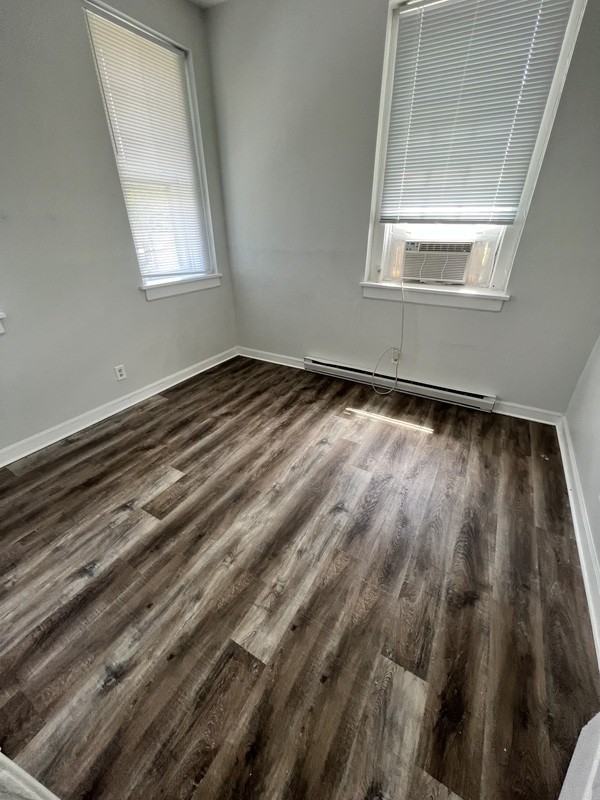 1020 Maplewood Ave #11 - Photo 4 of 7
