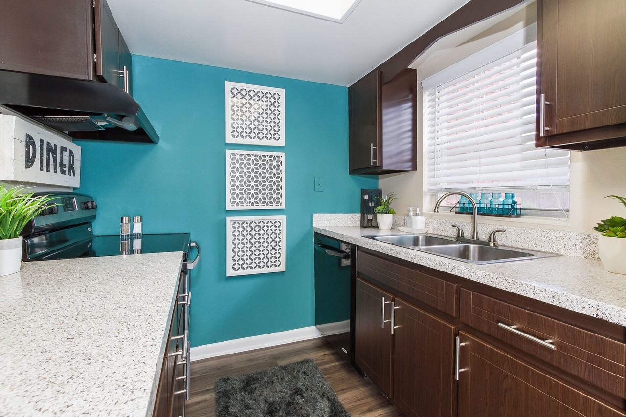 Central Place At Winter Park - Photo 4 of 32