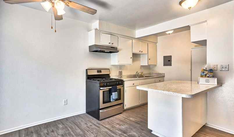 Fenway Apartments - Photo 5 of 28