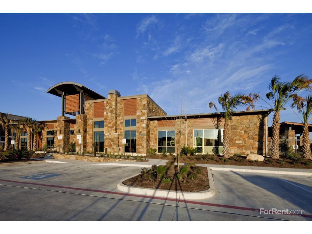 Belleza at Cresta Bella - Photo 2 of 18