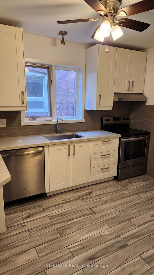 32 Braemar Avenue #Main - Photo 3 of 16