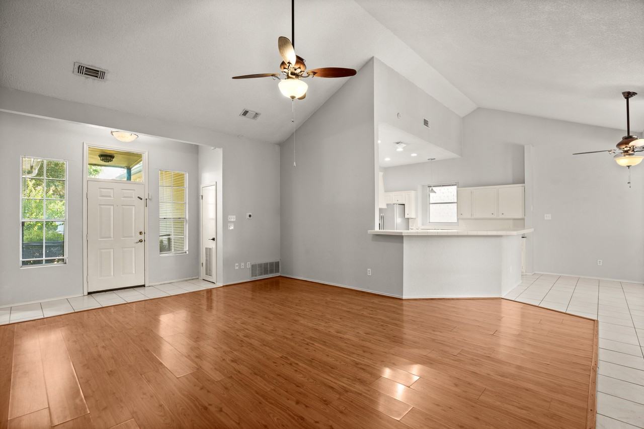 8113 Elkhorn Mountain Trl #1 - Photo 5 of 10