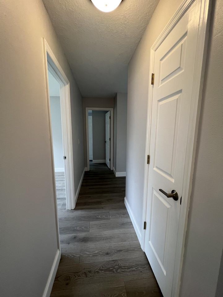 1313 Summer Breeze Rd #1 - Photo 4 of 25