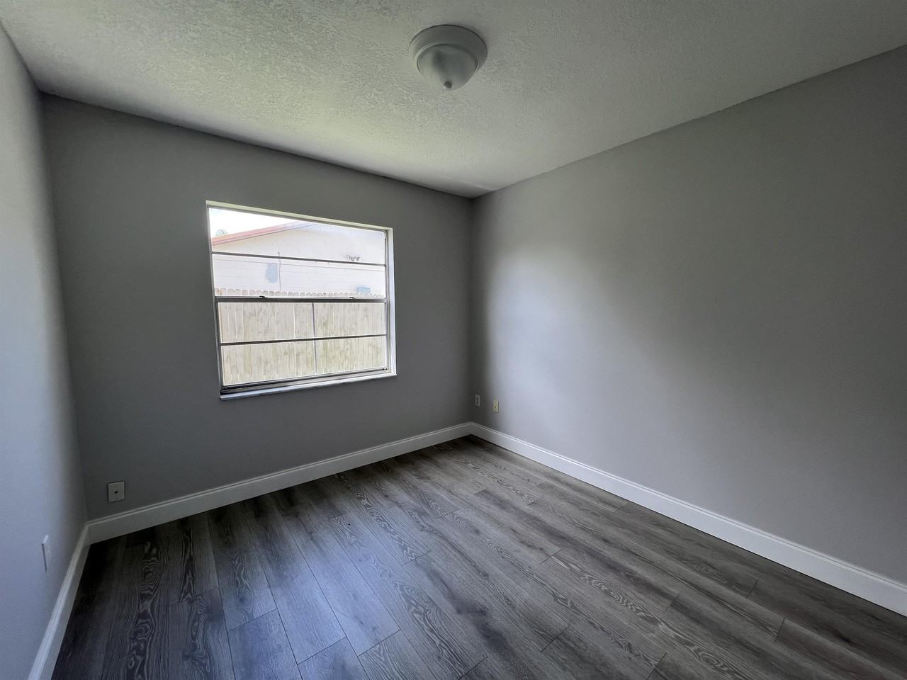 1313 Summer Breeze Rd #1 - Photo 5 of 25