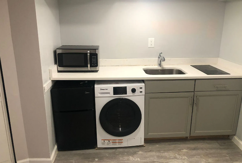 5736 Biscayne Dr Bsmt 1 #1 - Photo 3 of 32