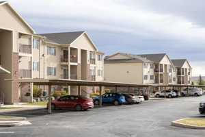 featured image of 215 Walterscheid Blvd