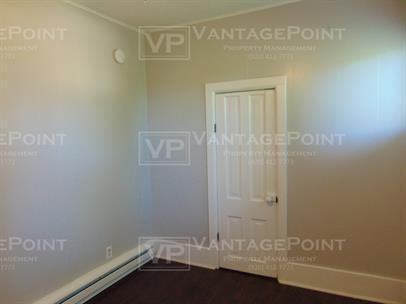 623 Broad St - Photo 2 of 12