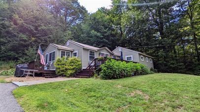 65 Scenic Dr - Photo 3 of 12