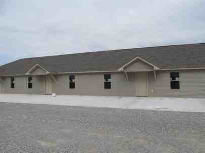 403 Eagle St - Photo 2 of 8