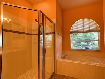 2840 Majestic Isle Dr - Photo 3 of 17