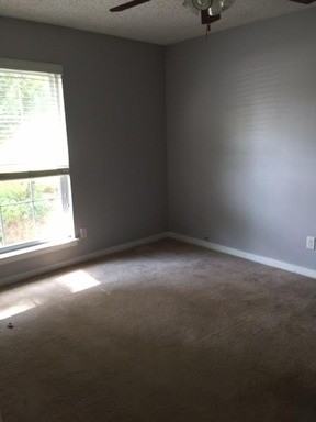 5935 Reynosa Dr - Photo 3 of 21