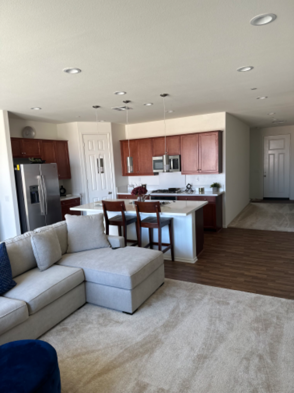 32476 Bullard St - Photo 2 of 18