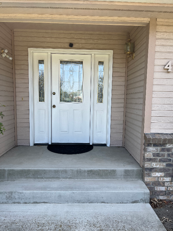 4812 Desert Plateau Dr - Photo 2 of 33