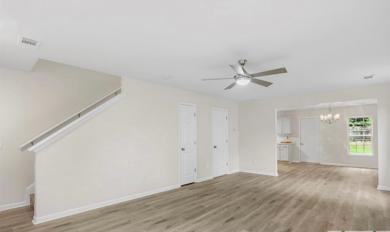 86 Hamilton Grove Dr - Photo 5 of 23