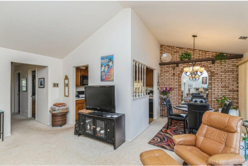 227 Blossom Ct #227 - Photo 3 of 10