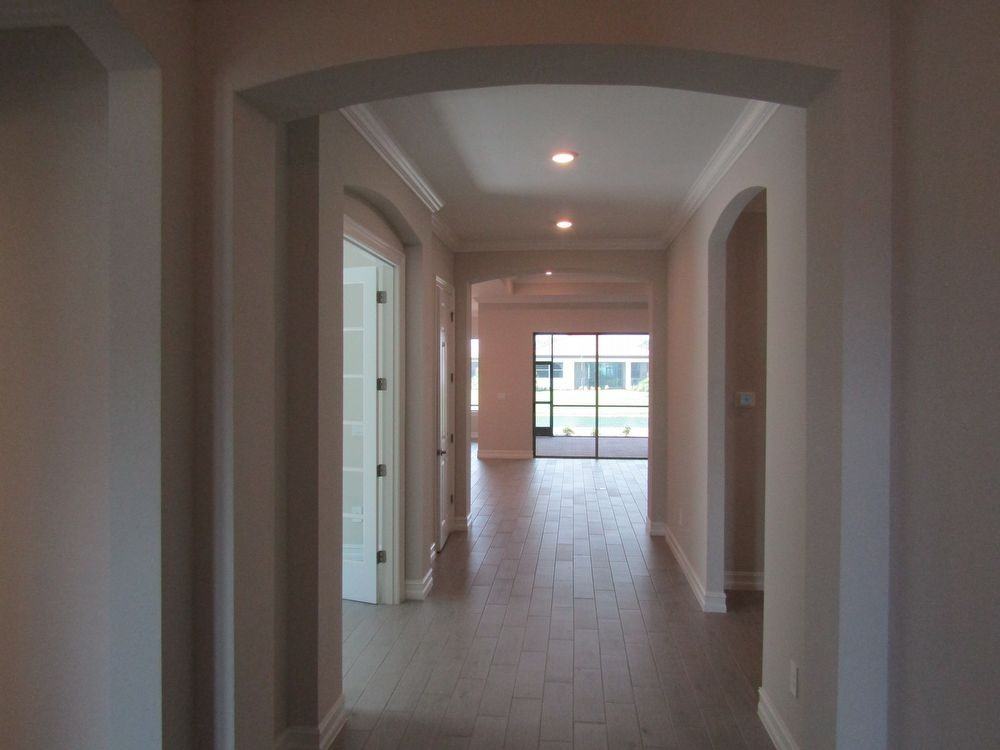 620 Maraviya Blvd - Photo 2 of 36