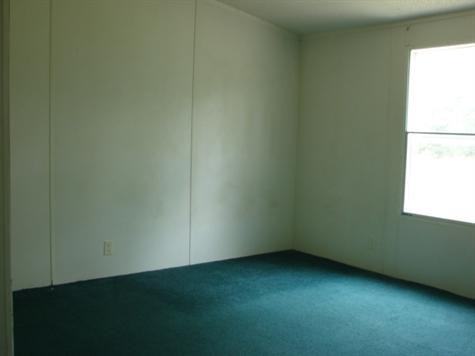 3854 Lake Ontario St - Photo 3 of 7