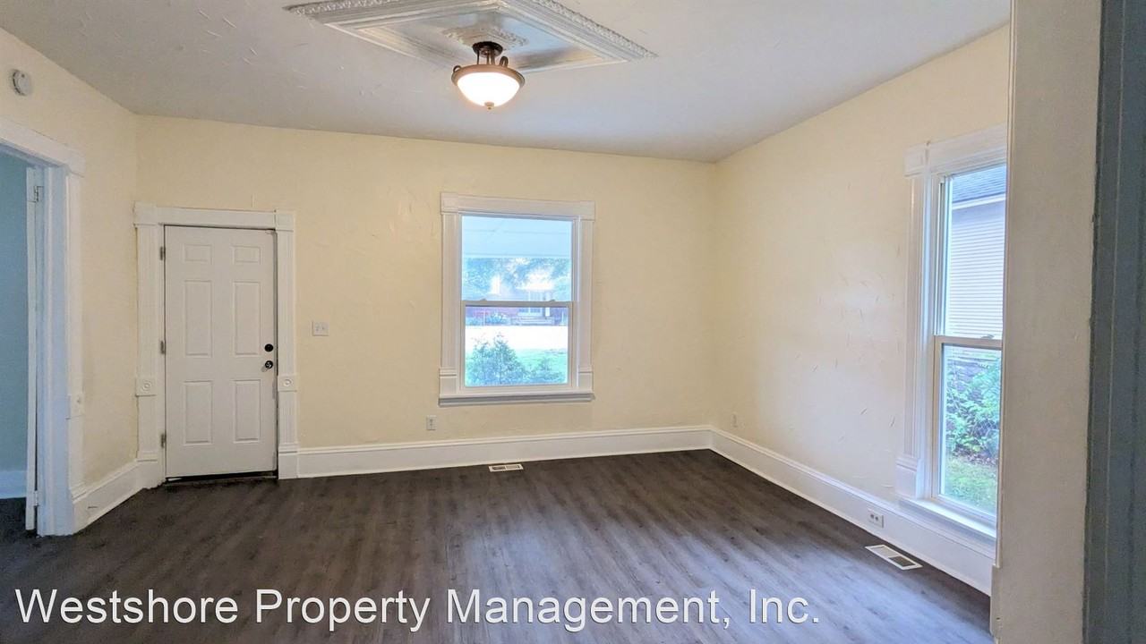 742 E Apple Ave - Photo 2 of 10