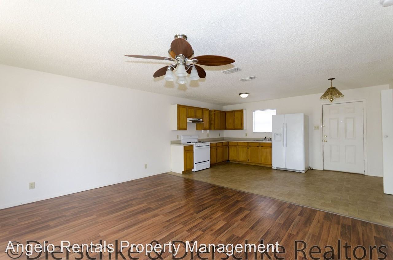 7516 Chaparral Run - Photo 2 of 11