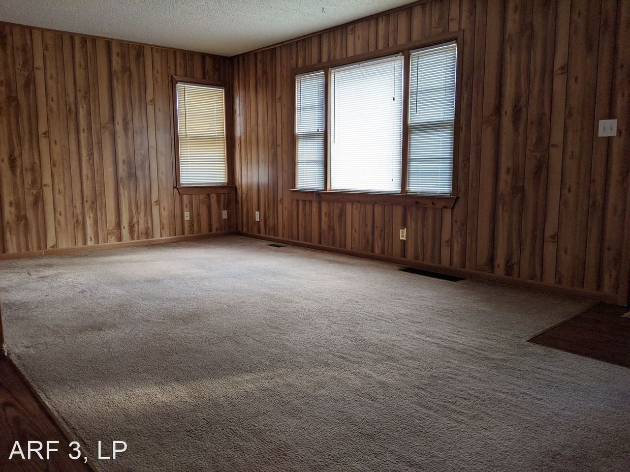10820 E 20th St S - Photo 3 of 15
