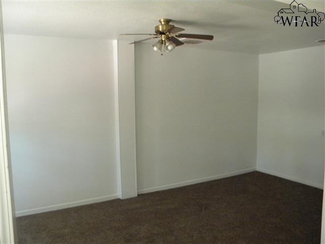 519 Rosewood St - Photo 2 of 9