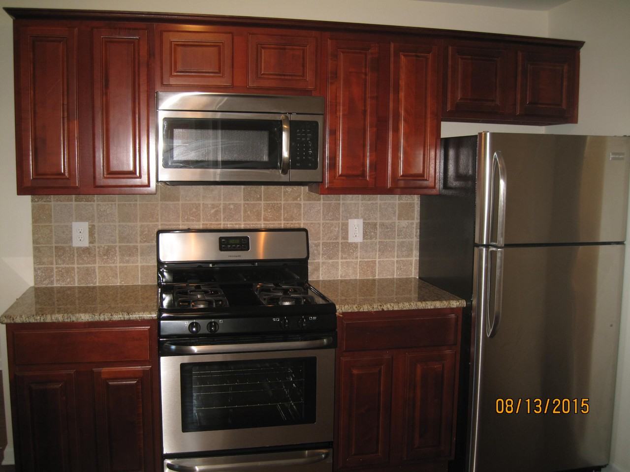 353 St James Ave #1 - Photo 3 of 8