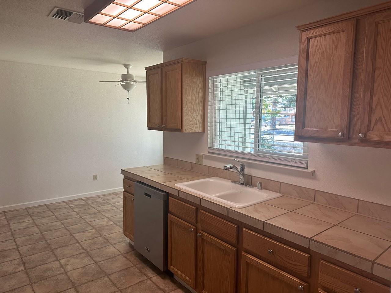 17 North Street, - Photo 2 of 13