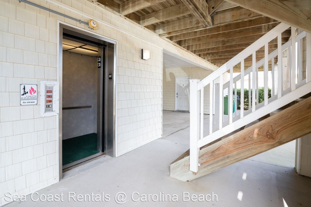 1101 1101 Fort Fisher Blvd N #1 - Photo 3 of 27