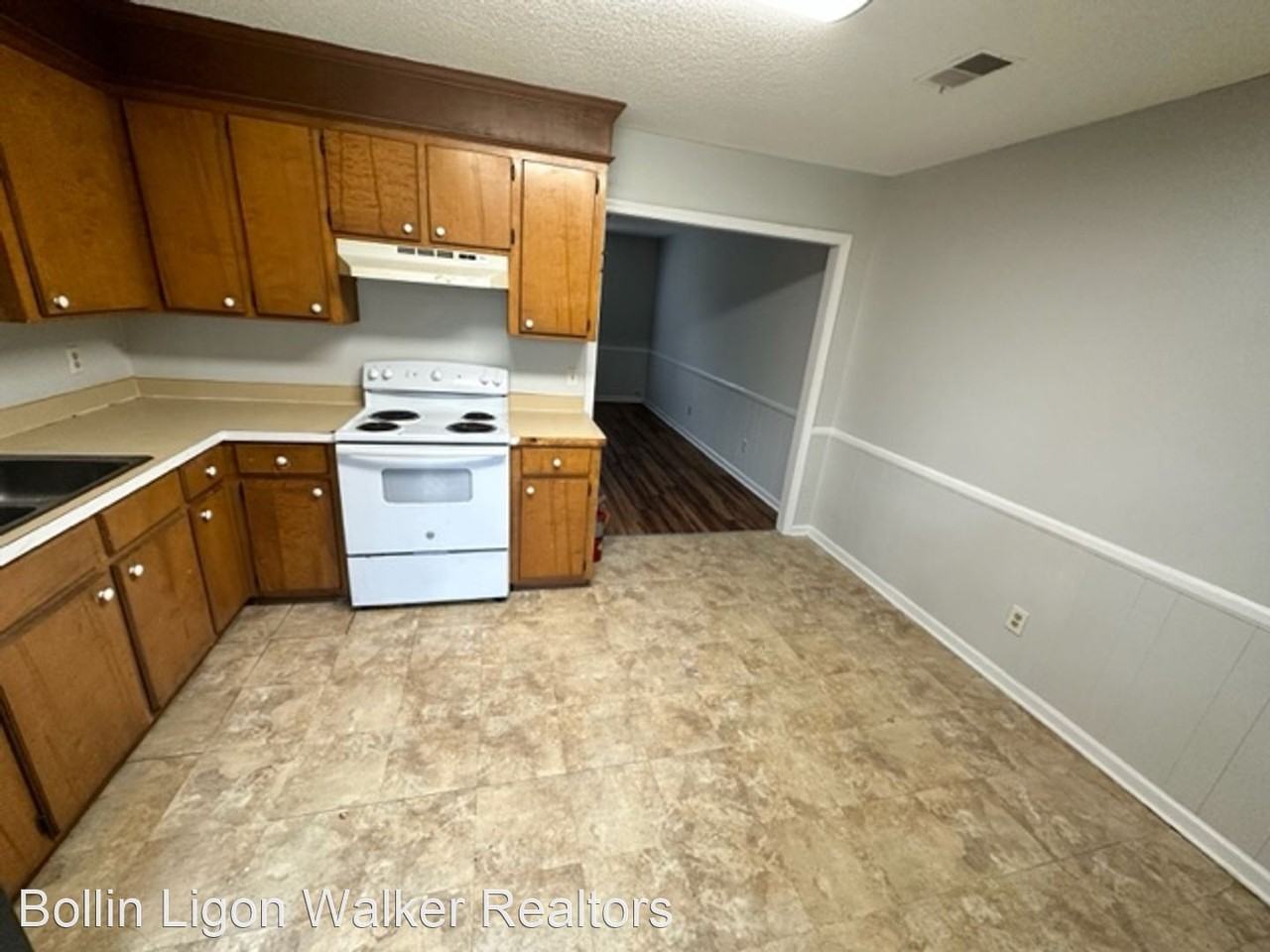 107 Sunrise Ave - Photo 2 of 5