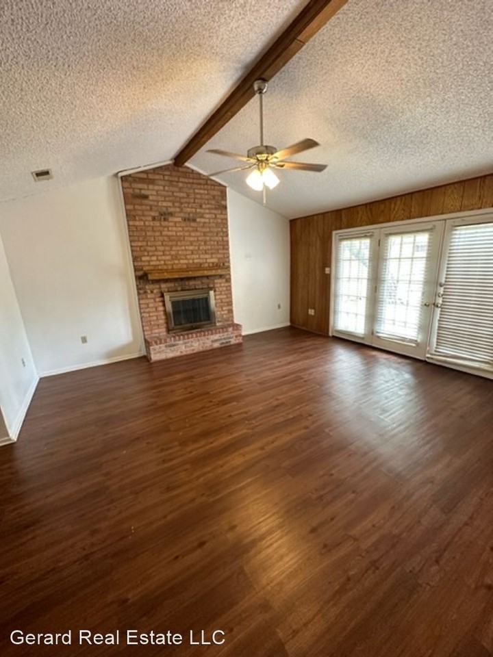 1112 Musken Rd - Photo 2 of 16
