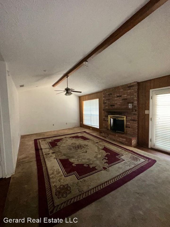 1108 Musken Rd - Photo 3 of 20