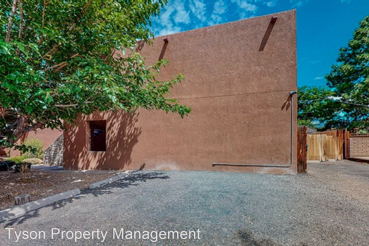 12201 Haines Ave NE - Photo 2 of 36