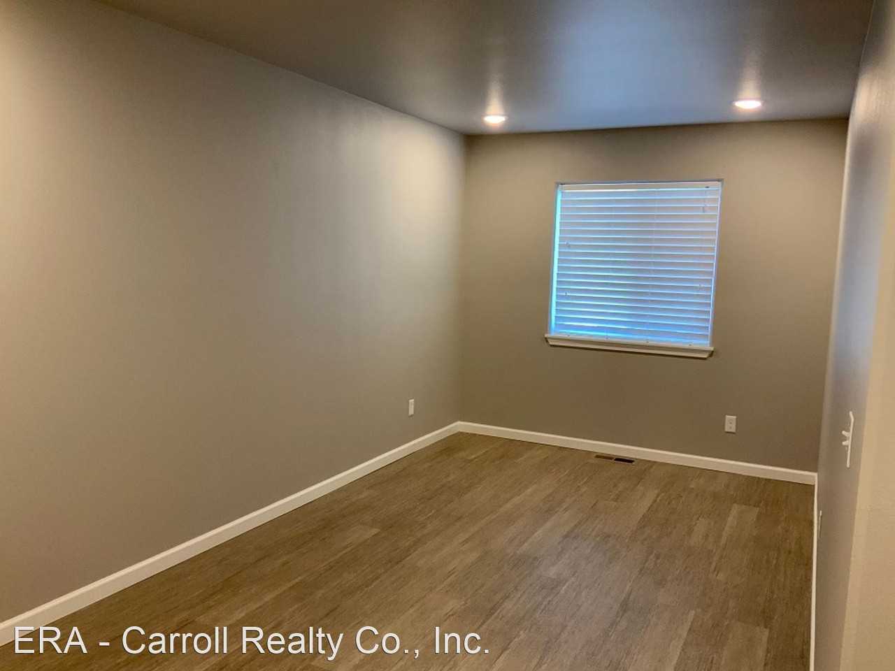 106 Trails Cir W - Photo 2 of 17