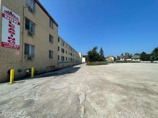 The Avenue Apartments - Photo 2 of 11