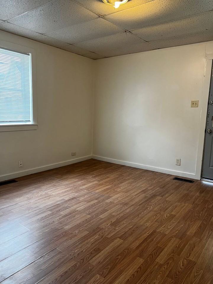 2330 S Center St - Photo 3 of 11