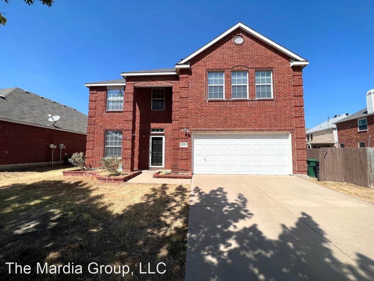 8928 Belvedere Dr - Photo 2 of 27