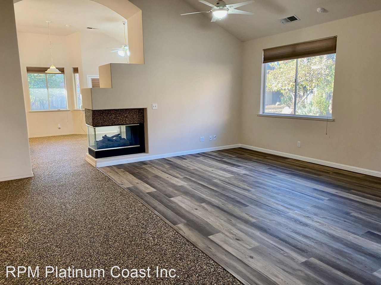 7563 N Carnegie Ave - Photo 2 of 27