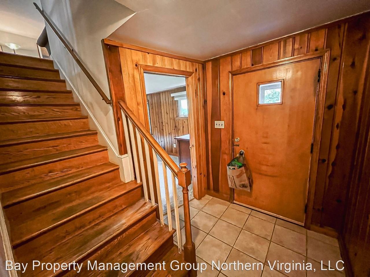 5504 33rd St N - Photo 2 of 25