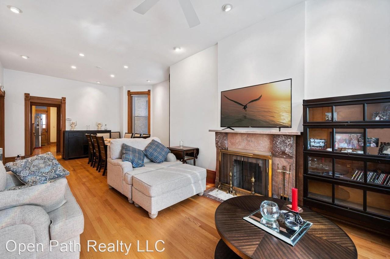 3619 N Janssen Ave - Photo 2 of 16