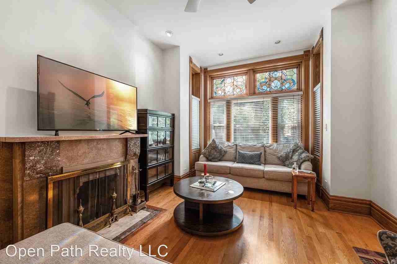 3619 N Janssen Ave - Photo 3 of 16