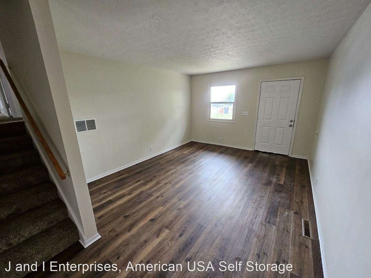 1231 Green Valley - Photo 3 of 7