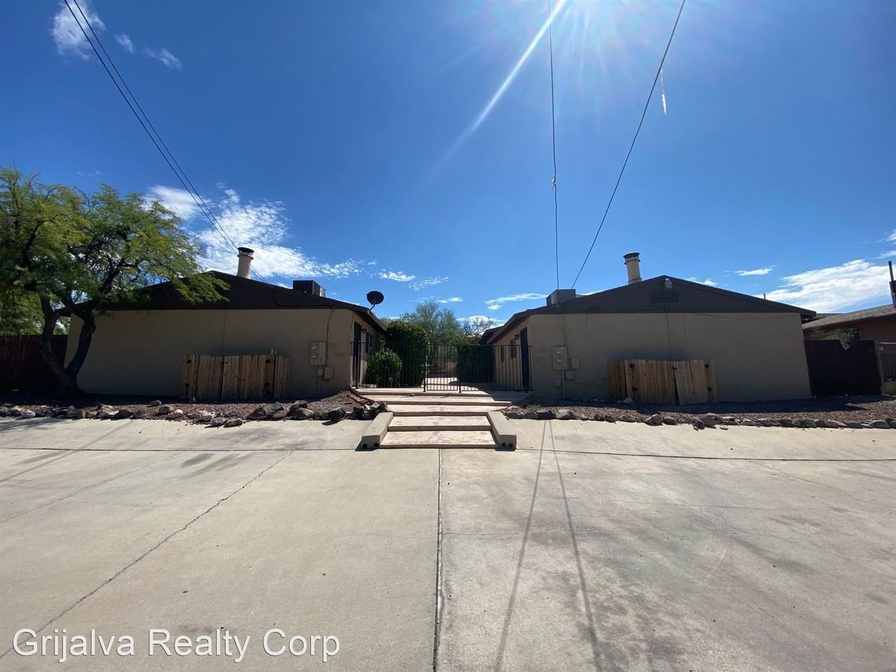 255 261 N Silverbell Road Apartments in Sanguaro Miraflores, Tucson